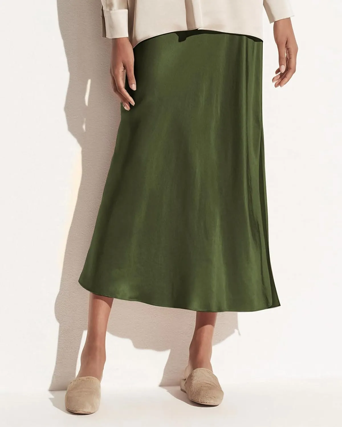 Women's 2025 Summer Satin Maxi Skirts High Waisted Spring Silk Casual A-Line Cocktail Party Long Skirt