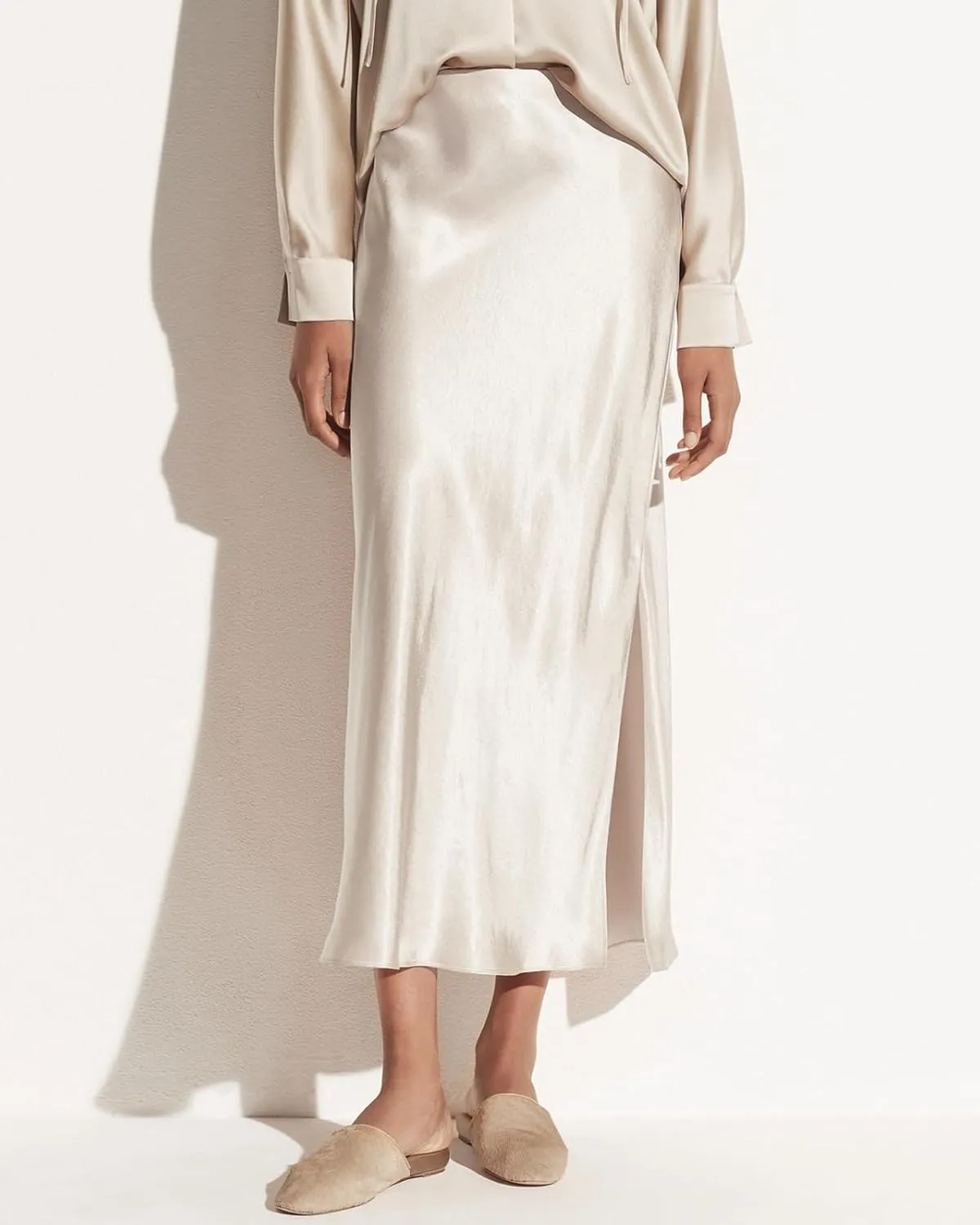 Women's 2025 Summer Satin Maxi Skirts High Waisted Spring Silk Casual A-Line Cocktail Party Long Skirt